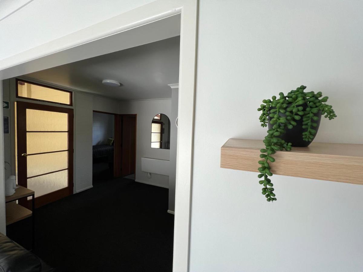 Golden Leaf Apartments Invercargill Extérieur photo