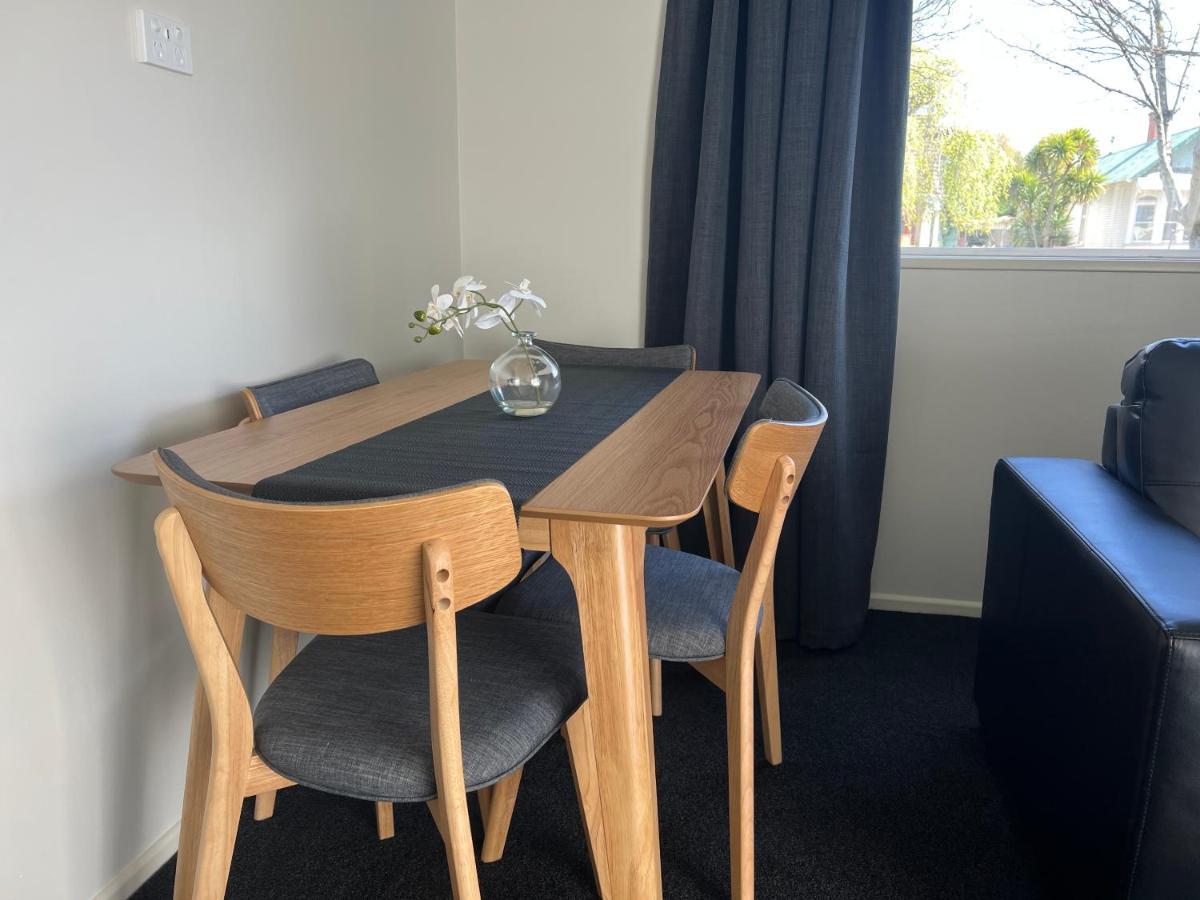 Golden Leaf Apartments Invercargill Extérieur photo