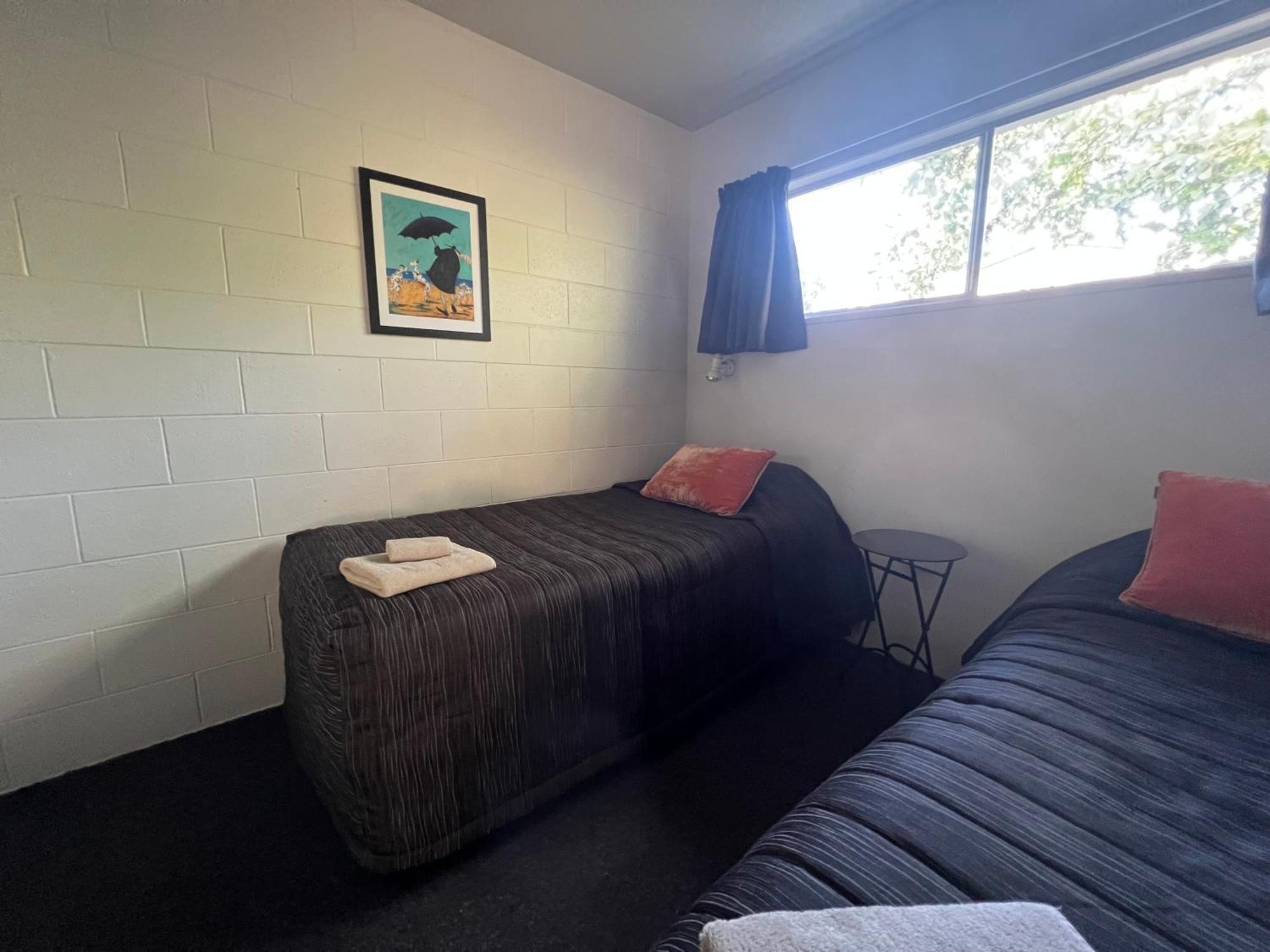 Golden Leaf Apartments Invercargill Extérieur photo